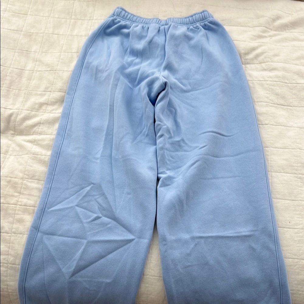 aerie like a cloud sweatpants - Picture 2 of 4